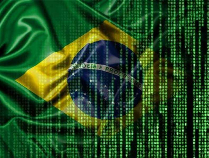 Adaptação de algoritmos de PLN para o português brasileiro